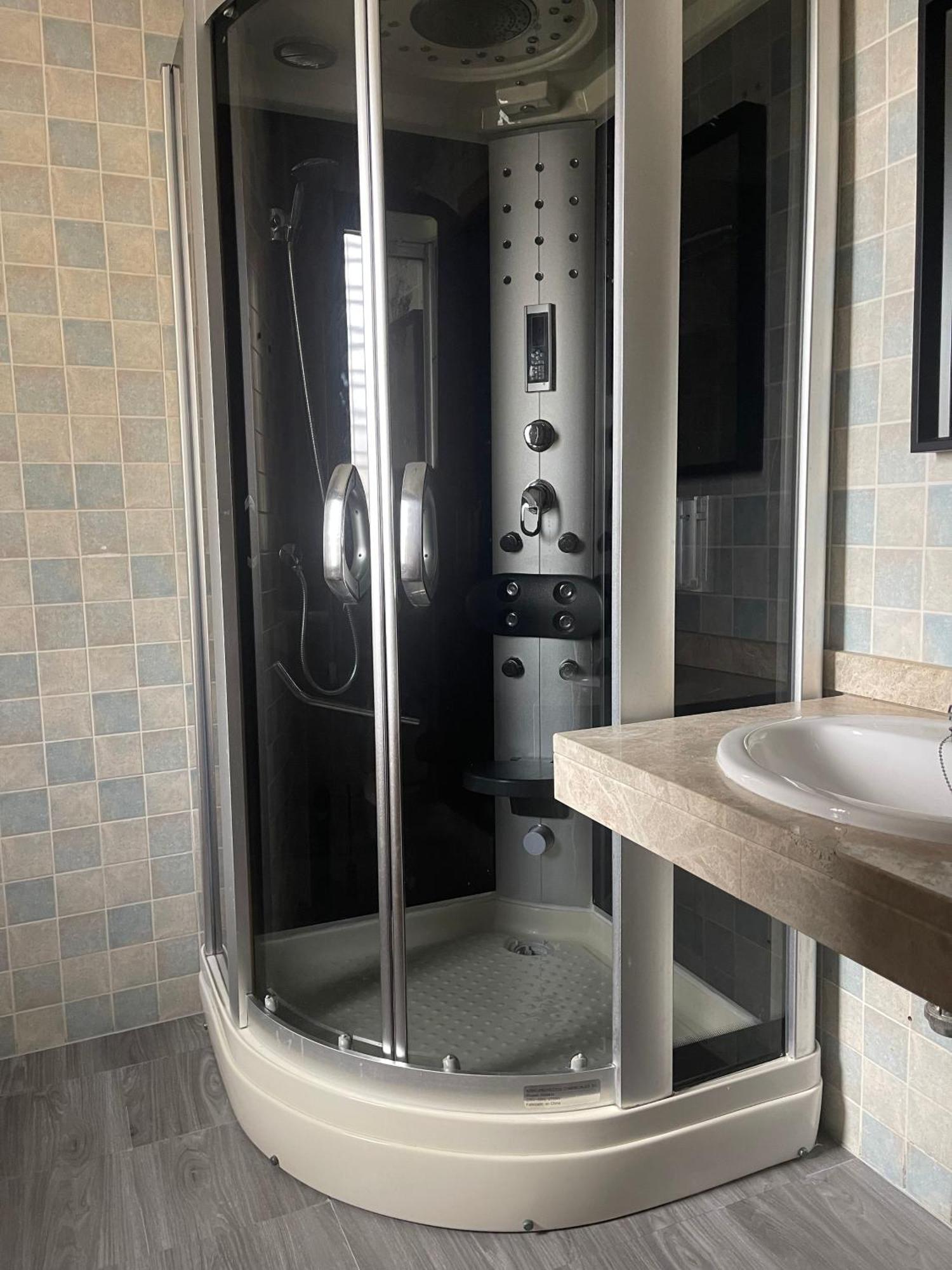Stelarium-Suite Con Bano Privado En Casa Compartida-Uebica2 Майрена дел Алхарафе Екстериор снимка